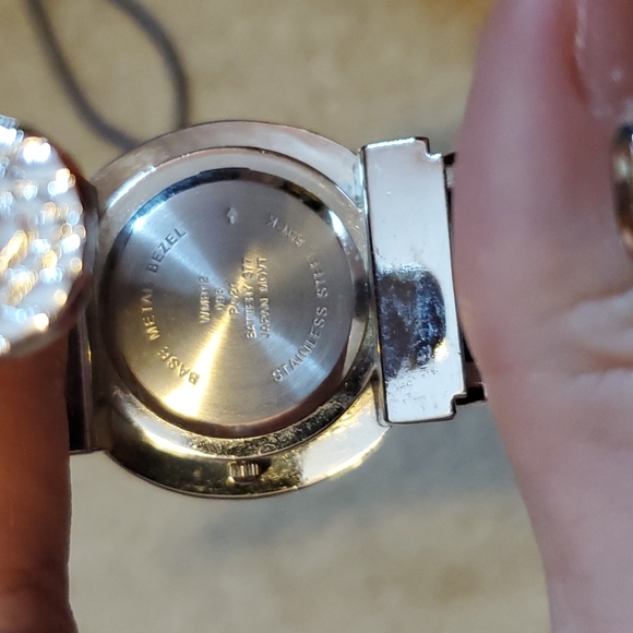 Watch - Picture 2 of 2